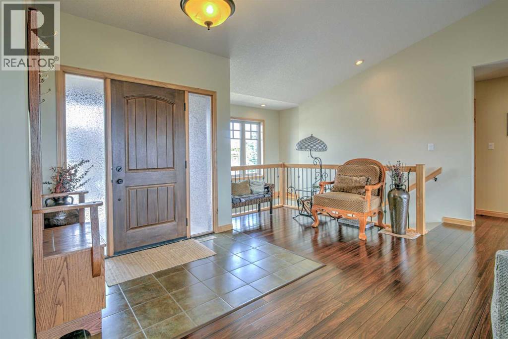 100 Canyoncrest Point W Property Photo 5