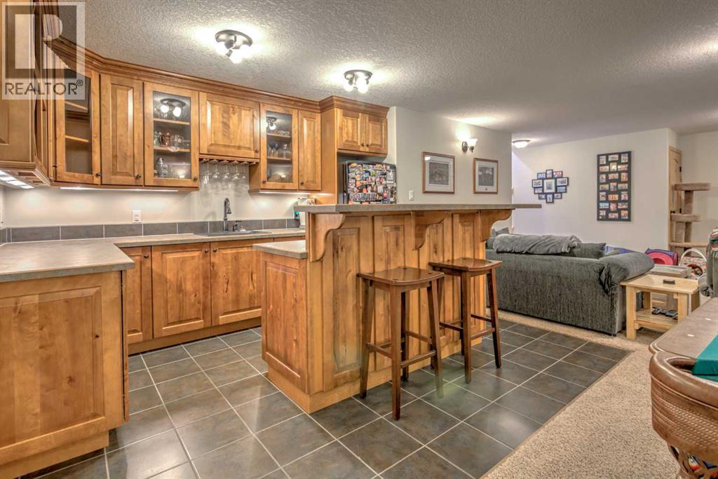 100 Canyoncrest Point W Property Photo 30