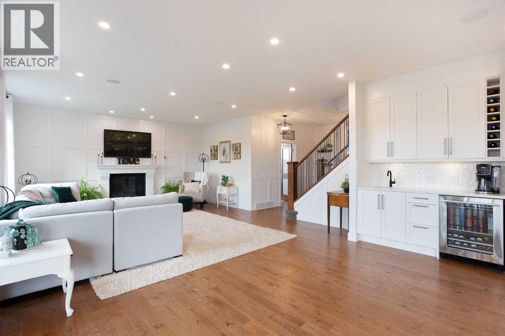 286077 50 Street E Property Photo 10