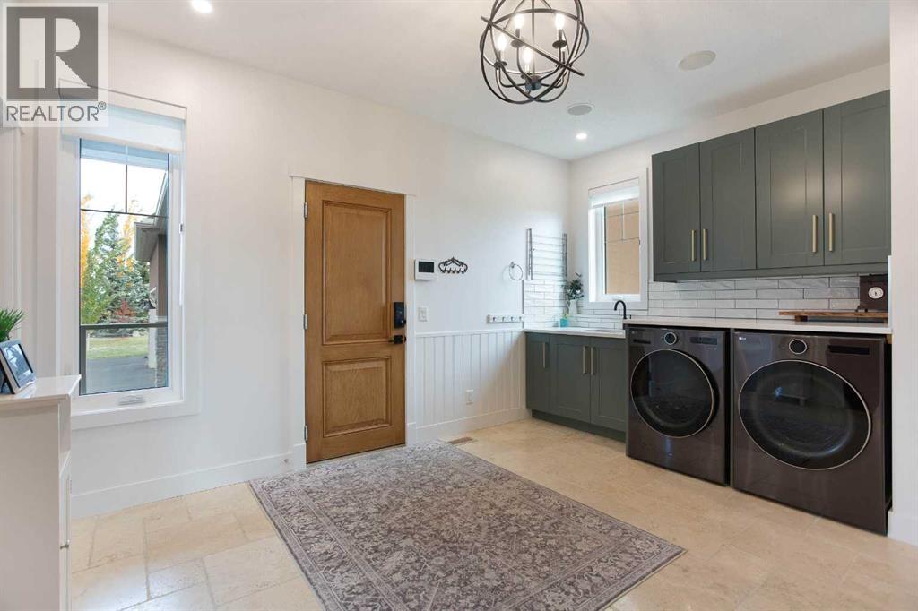 286077 50 Street E Property Photo 13