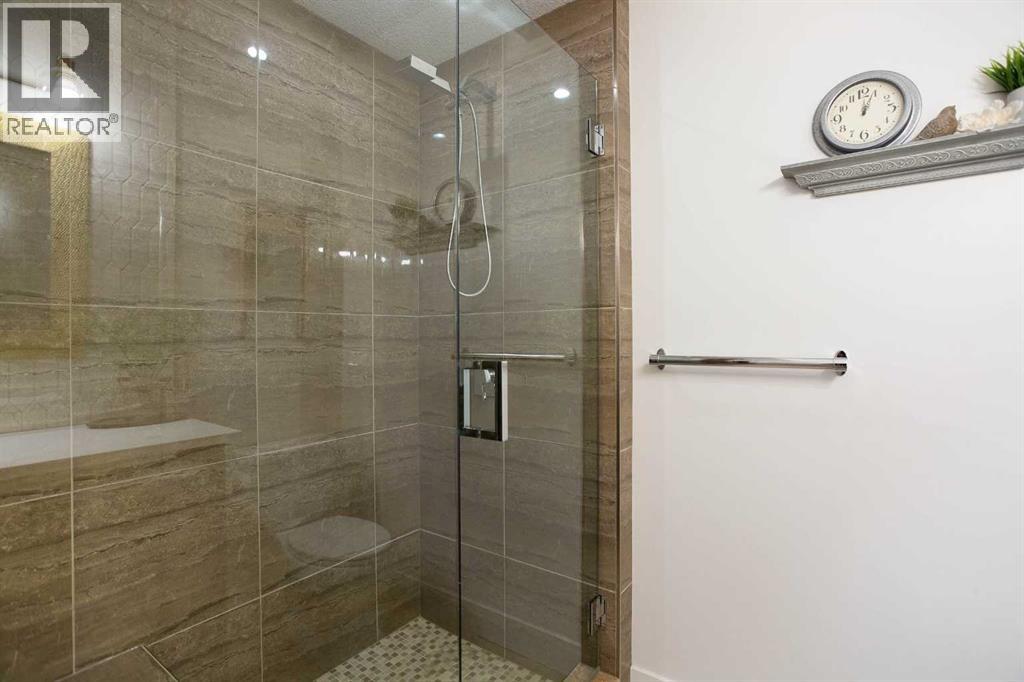286077 50 Street E Property Photo 32