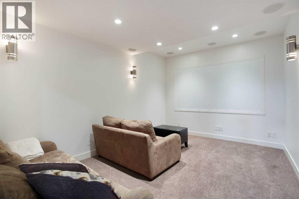 286077 50 Street E Property Photo 34