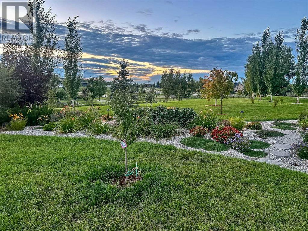 286077 50 Street E Property Photo 37