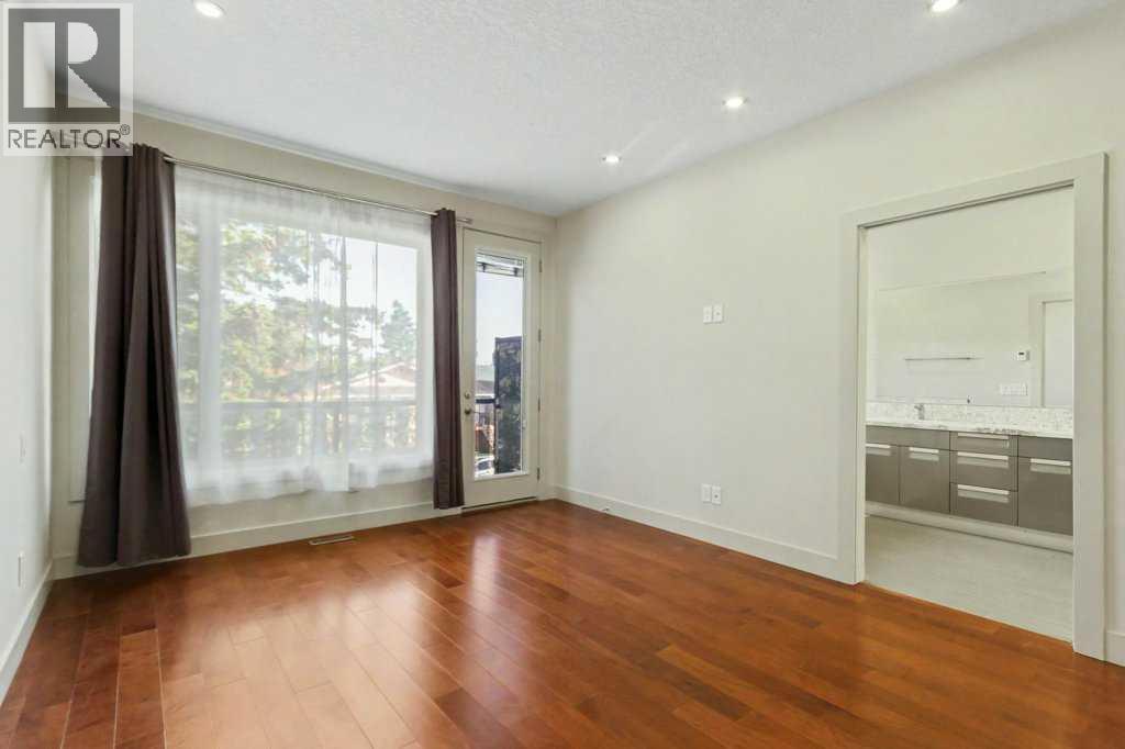 925 41 Street Sw Property Photo 16