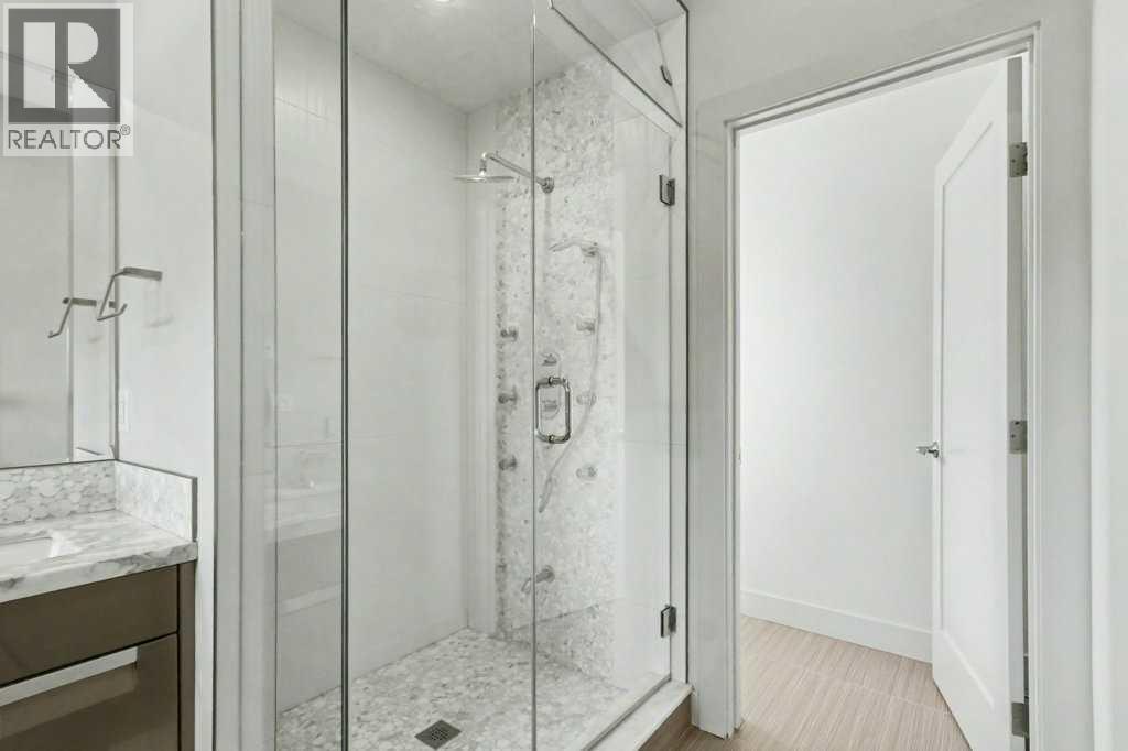 925 41 Street Sw Property Photo 18