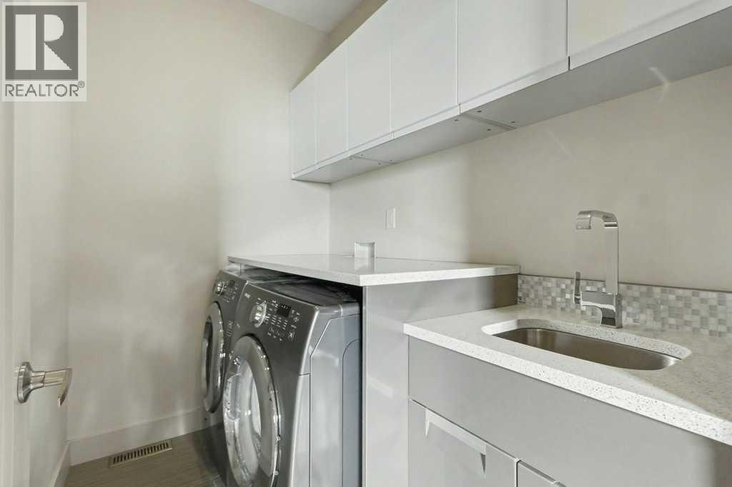 925 41 Street Sw Property Photo 23