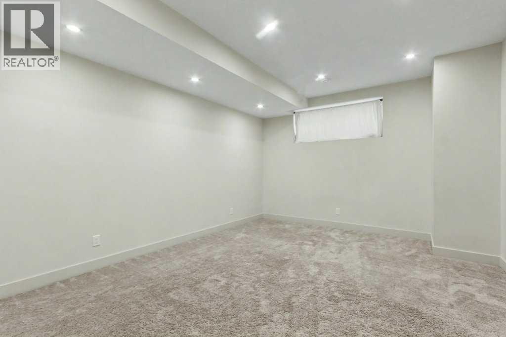 925 41 Street Sw Property Photo 27