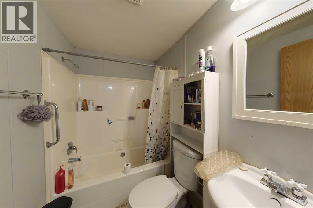 812 6 Avenue Southwest Property Photo 6