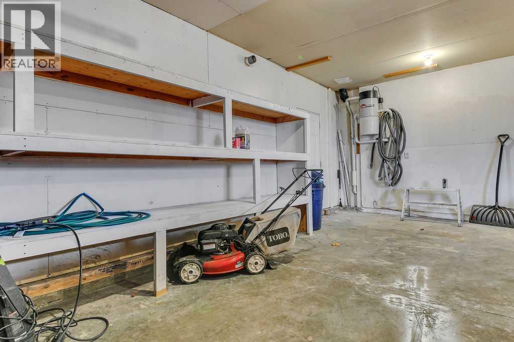 43 Lindman Close Property Photo 42