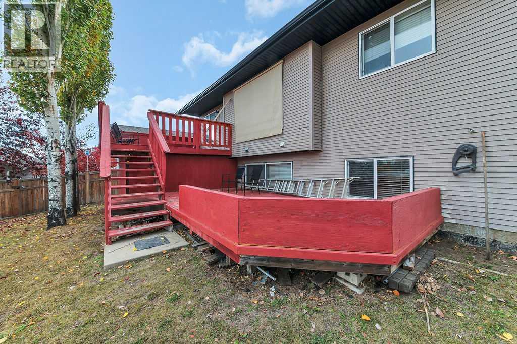 43 Lindman Close Property Photo 43