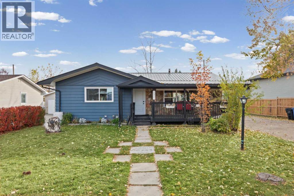 1511 16 Street Property Photo 2