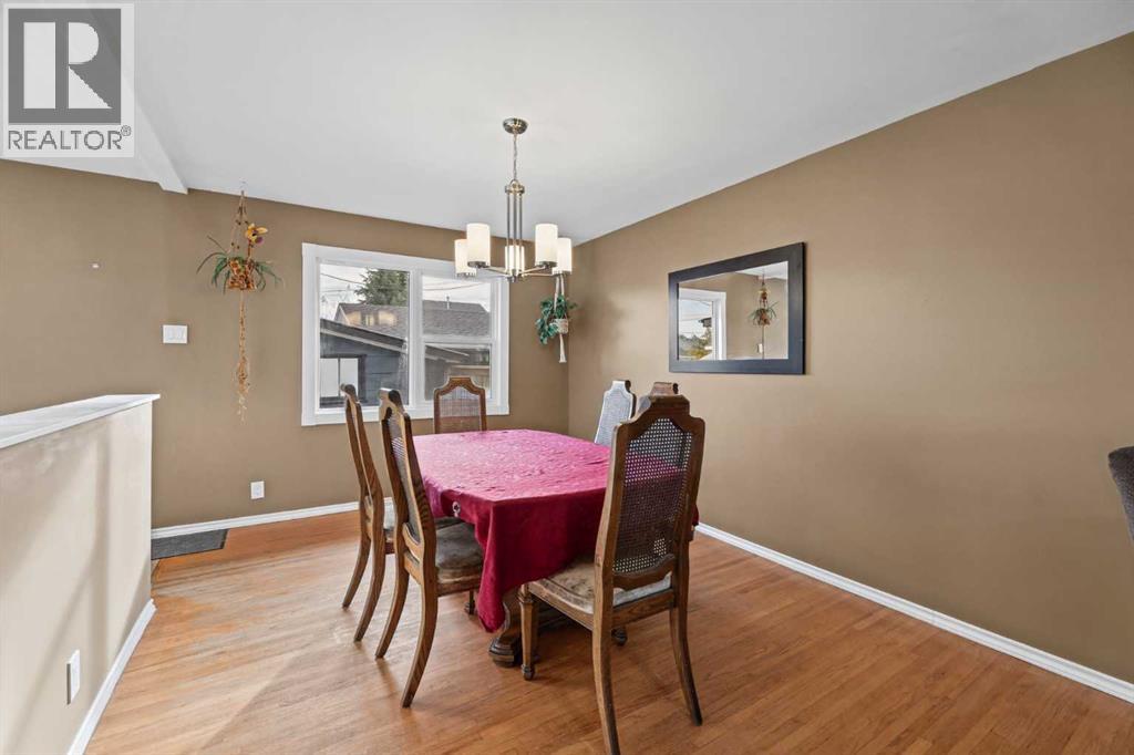1511 16 Street Property Photo 6