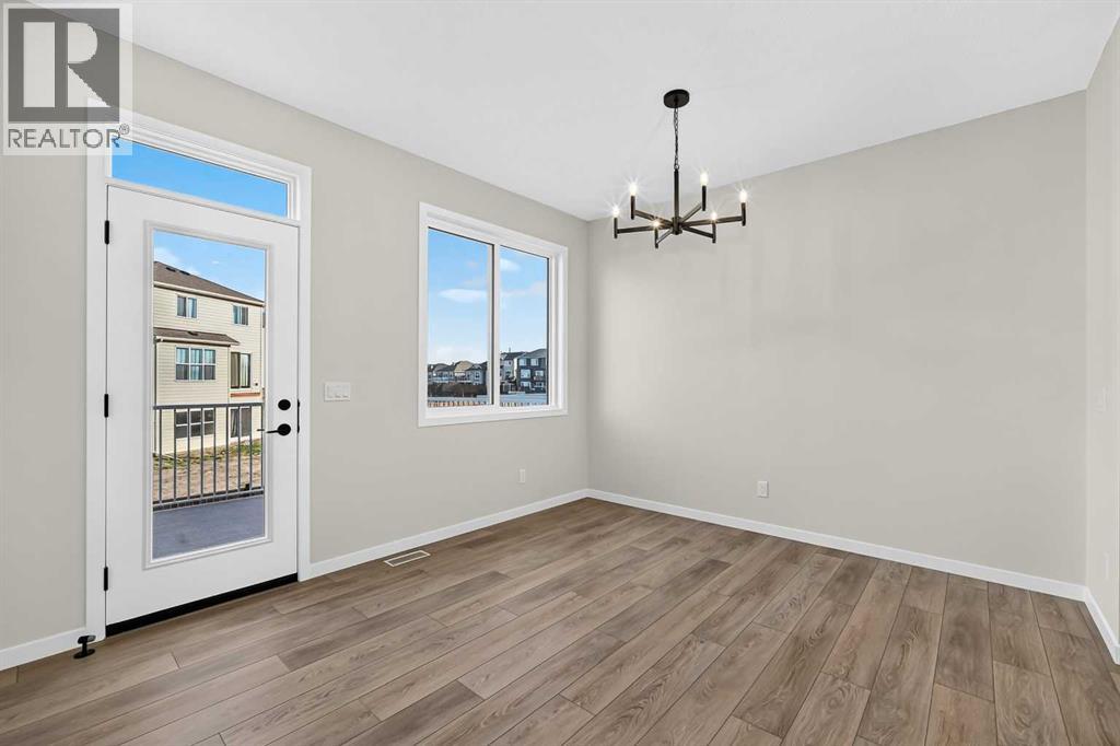 1508 3 Street Se Property Photo 12