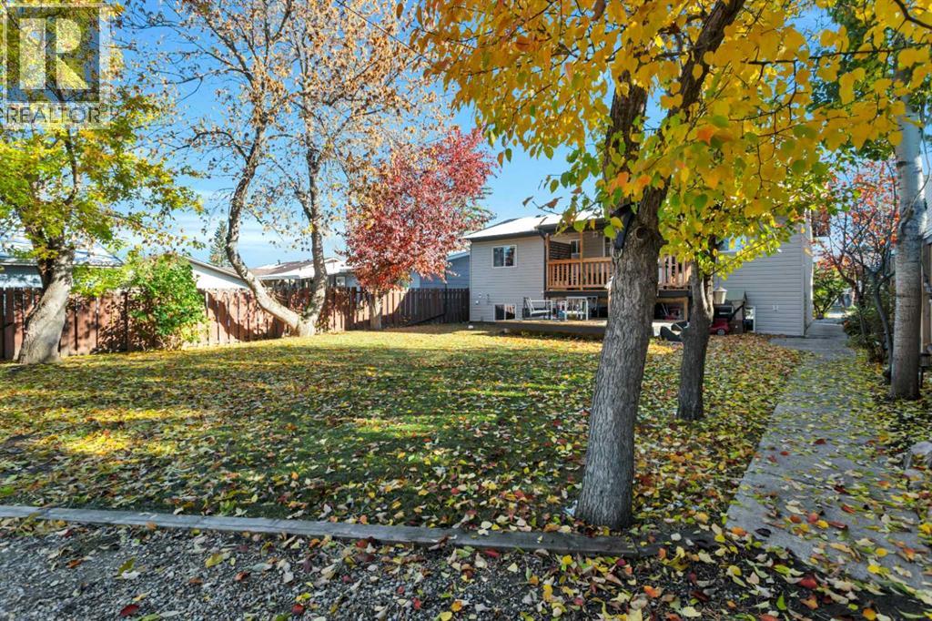 4534 46 Street Property Photo 38