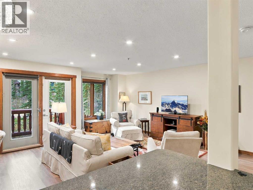 150 Crossbow Place Property Photo 2