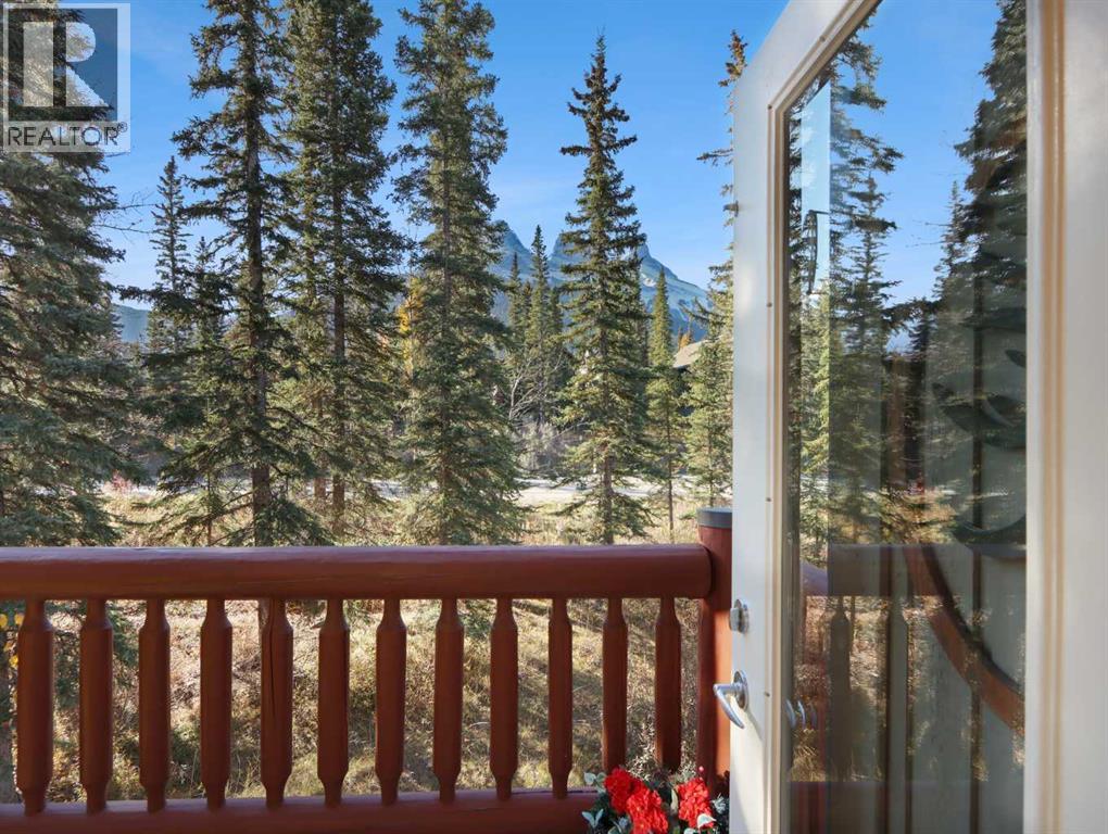 150 Crossbow Place Property Photo 4