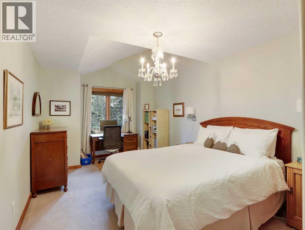 150 Crossbow Place Property Photo 12