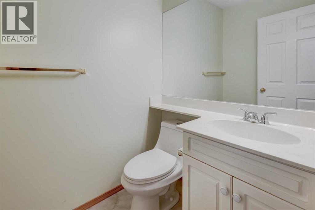 63 Sierra Madre Crescent Sw Property Photo 17