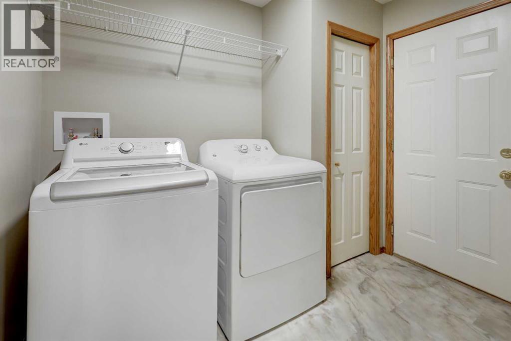 63 Sierra Madre Crescent Sw Property Photo 18