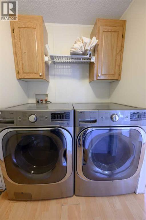 10017 100 Avenue Property Photo 23