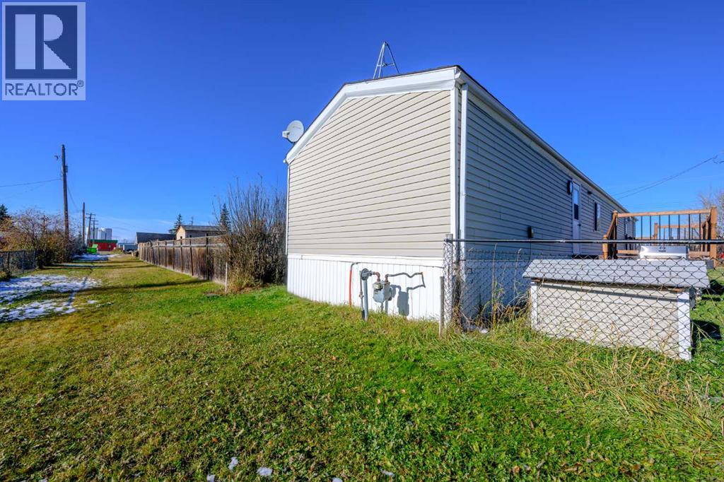 10017 100 Avenue Property Photo 28