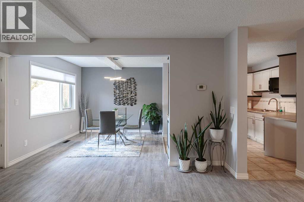 7 Richelieu Court Sw Property Photo 11