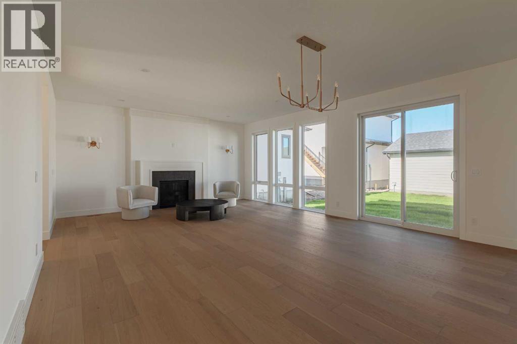119 Greenwich Heath Nw Property Photo 11