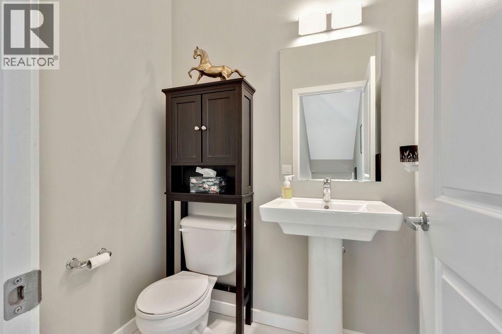 139 Copperstone Park Se Property Photo 9