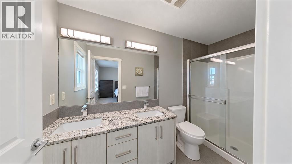 435 Savanna Boulevard Ne Property Photo 28