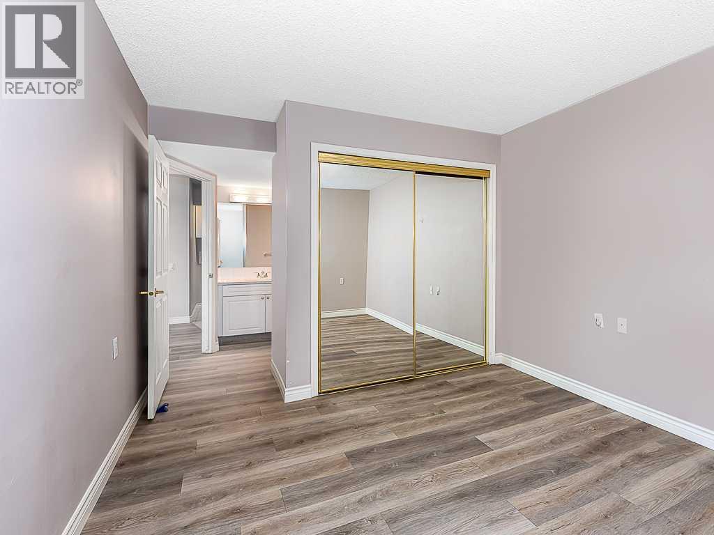 7451 Springbank Boulevard Southwest Property Photo 22