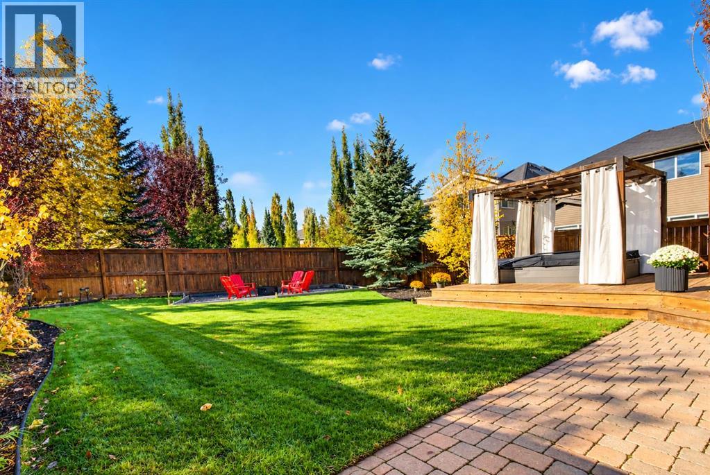 260 Cranarch Common Se Property Photo 35