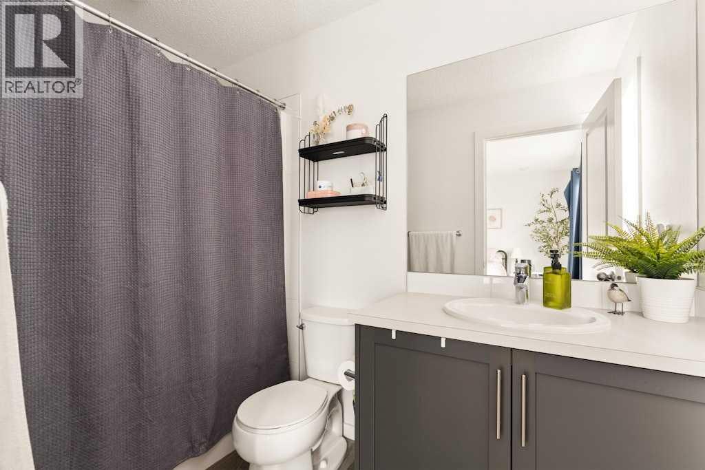 39 Howse Rise Ne Property Photo 20