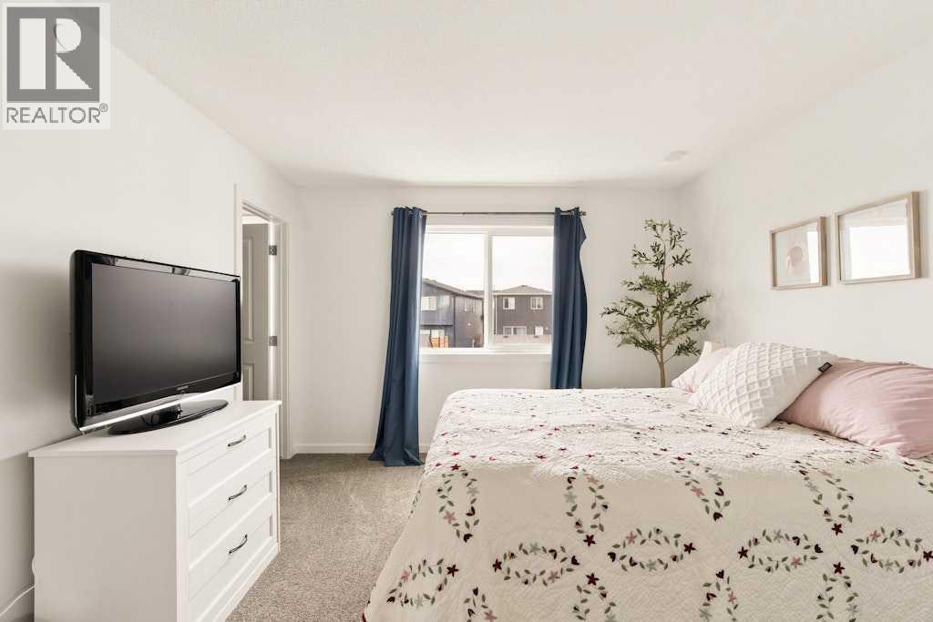 39 Howse Rise Ne Property Photo 21