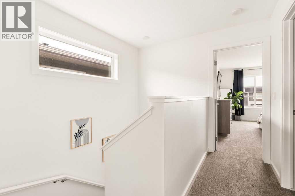 39 Howse Rise Ne Property Photo 26