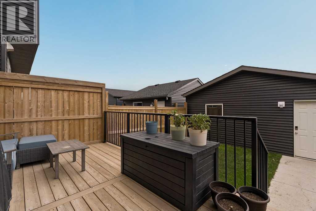 39 Howse Rise Ne Property Photo 28