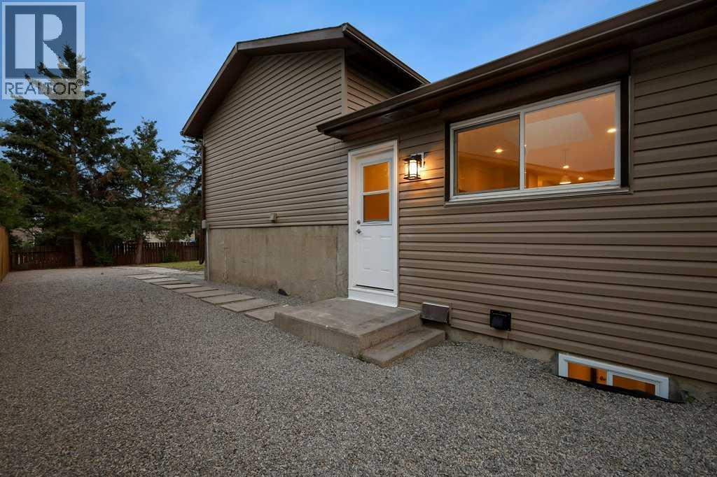 20 Bernard Way Nw Property Photo 37
