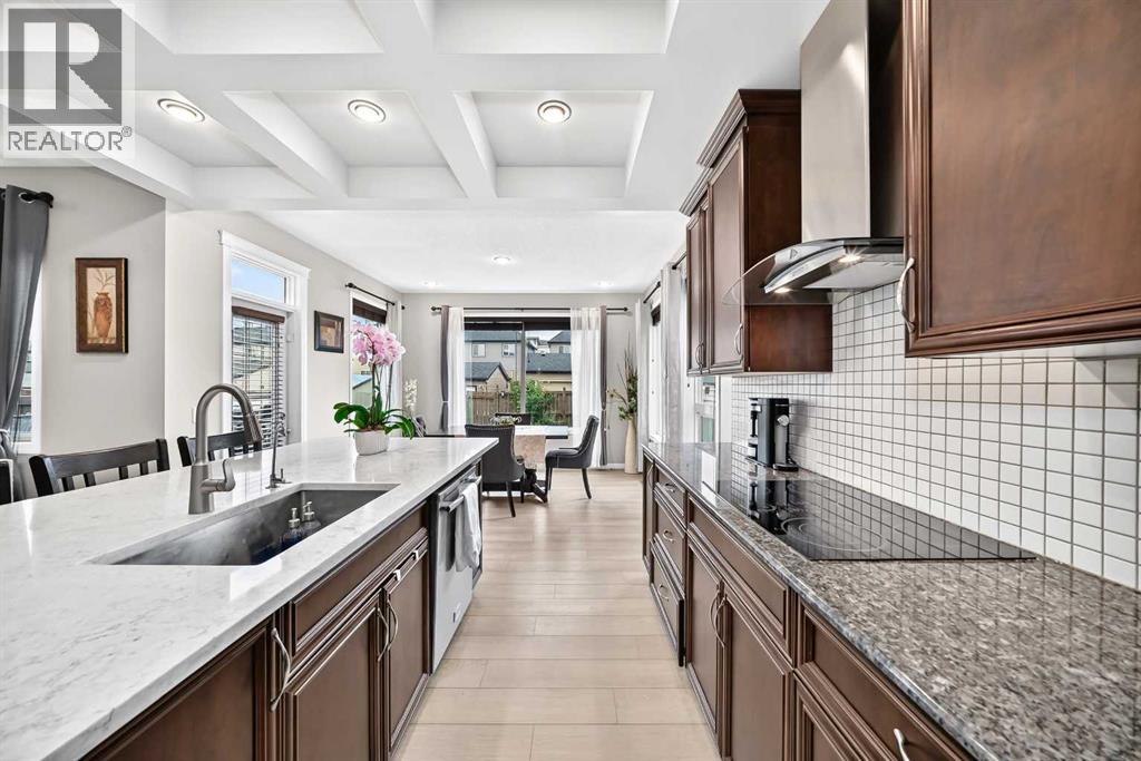 116 Skyview Shores Gardens Ne Property Photo 4