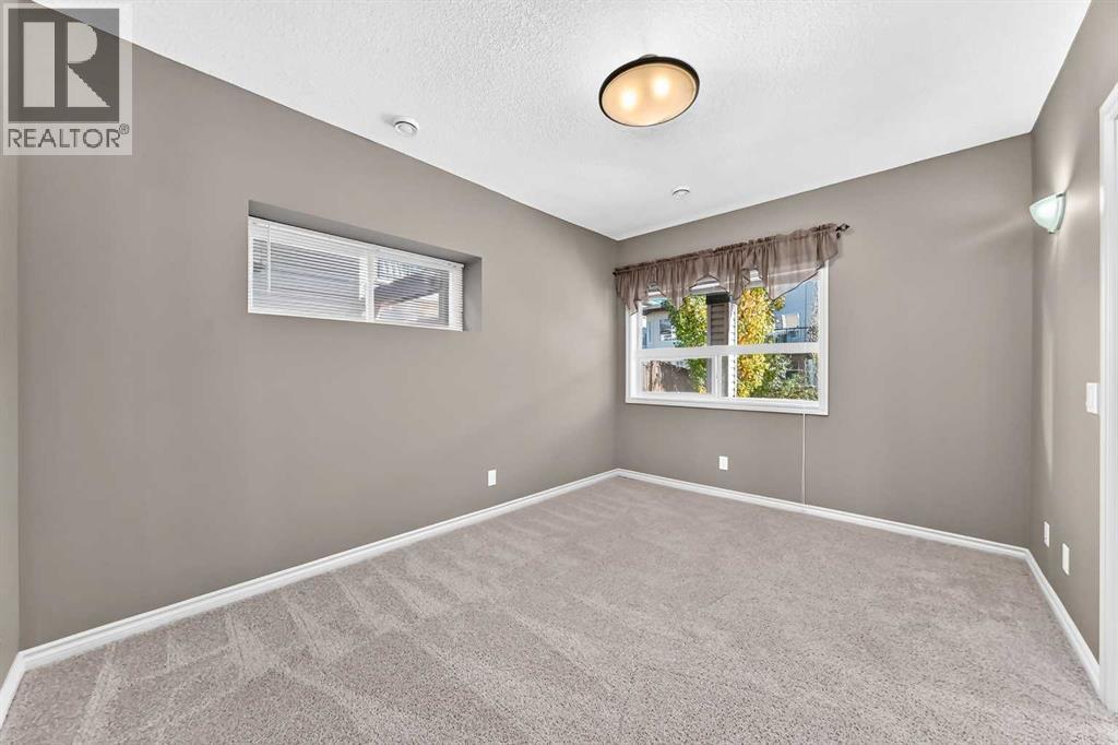 152 Hawkmere Way Property Photo 40