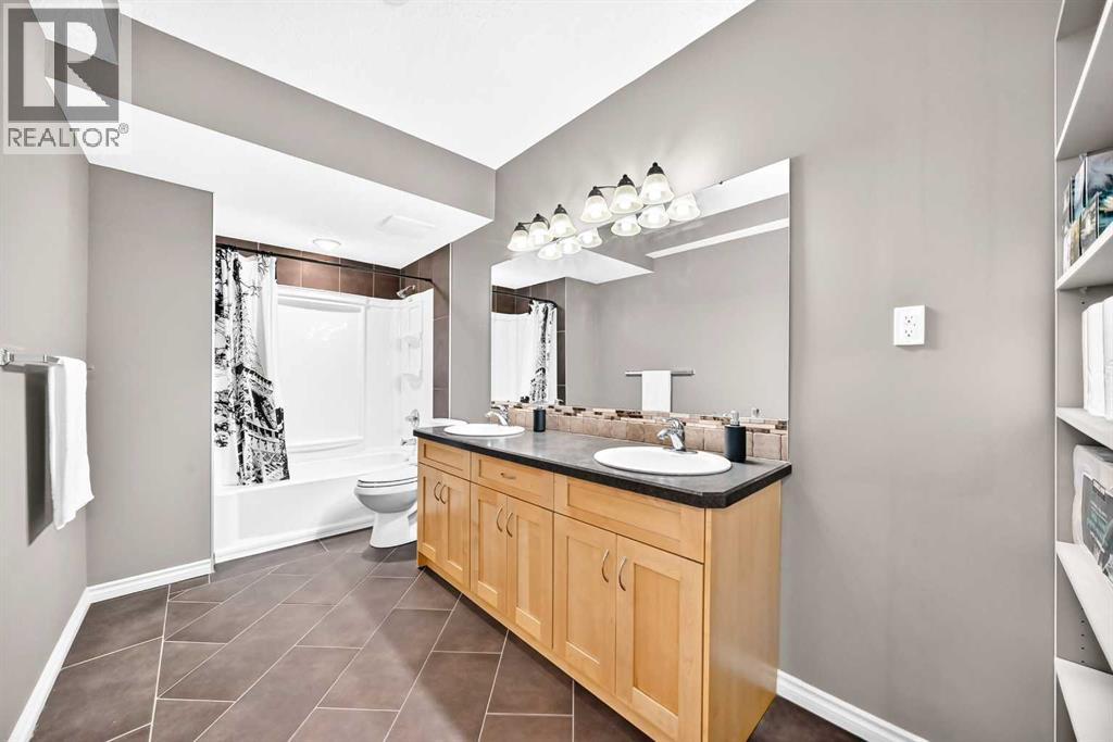 152 Hawkmere Way Property Photo 42