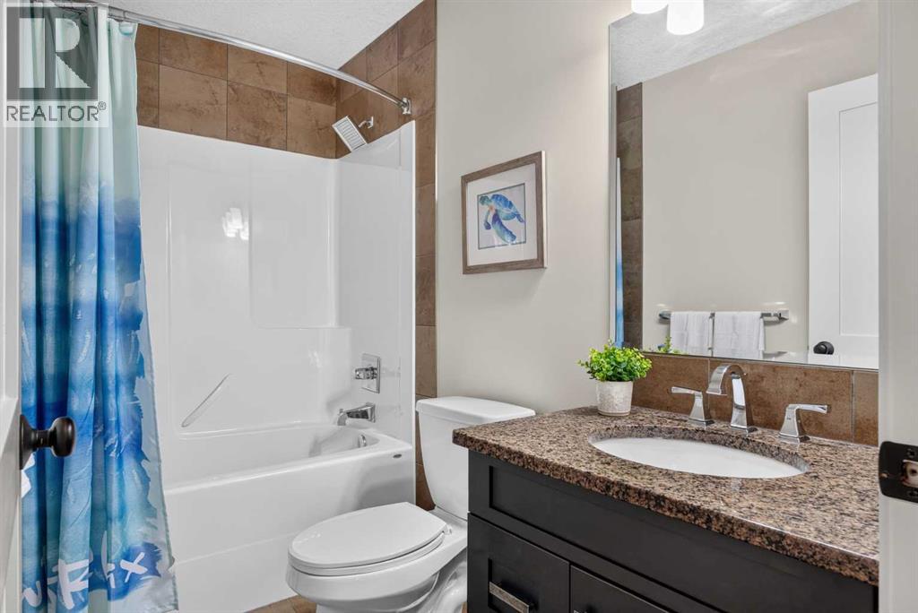 38 Auburn Sound Circle Se Property Photo 25