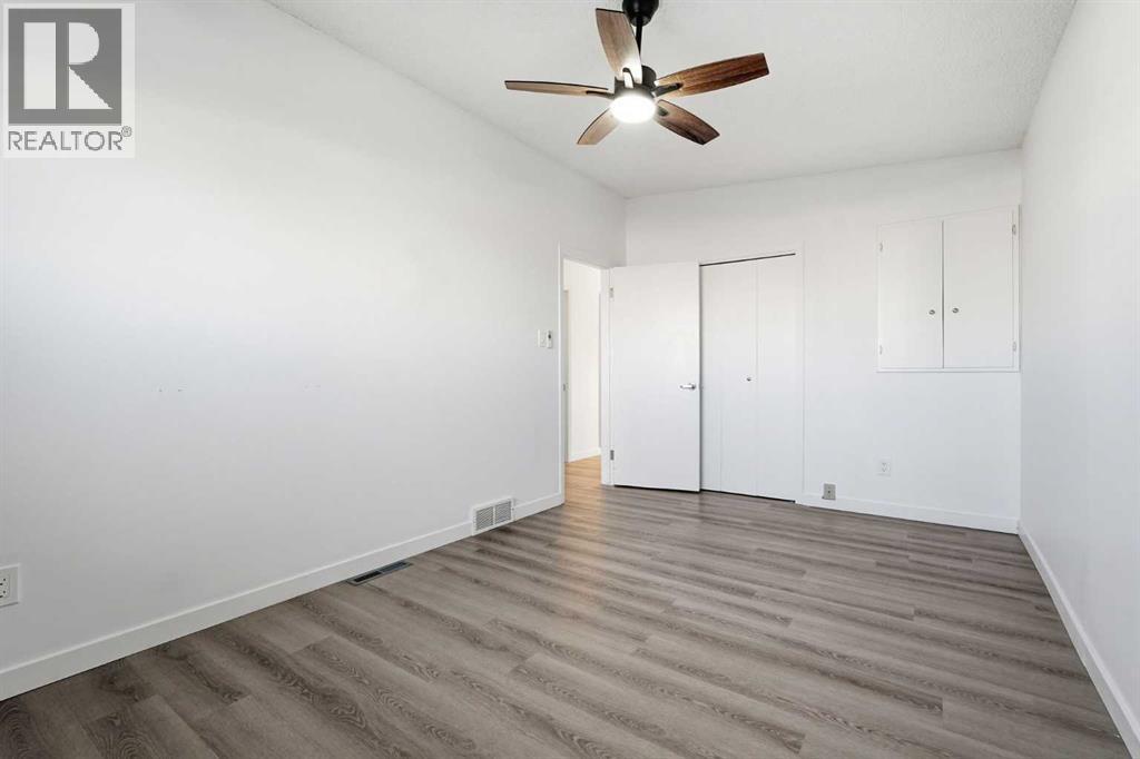 2224 34 Street Sw Property Photo 18