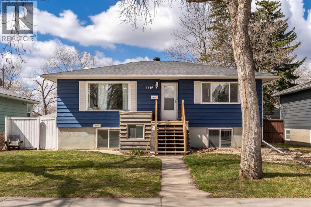 6619 18 Street SE Property Photo 1