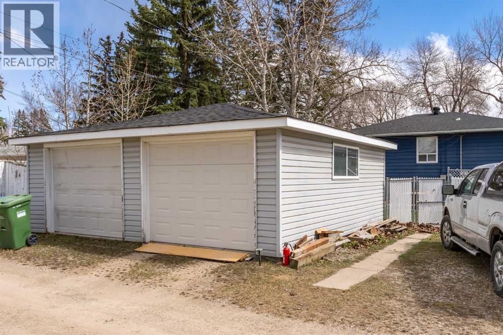 6619 18 Street Se Property Photo 32