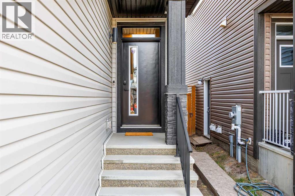 49 Seton Mews Se Property Photo 2
