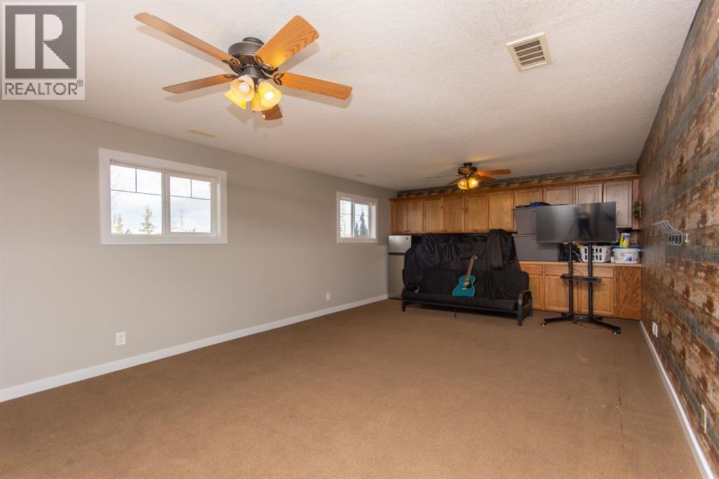 55 Viscount Drive Property Photo 23
