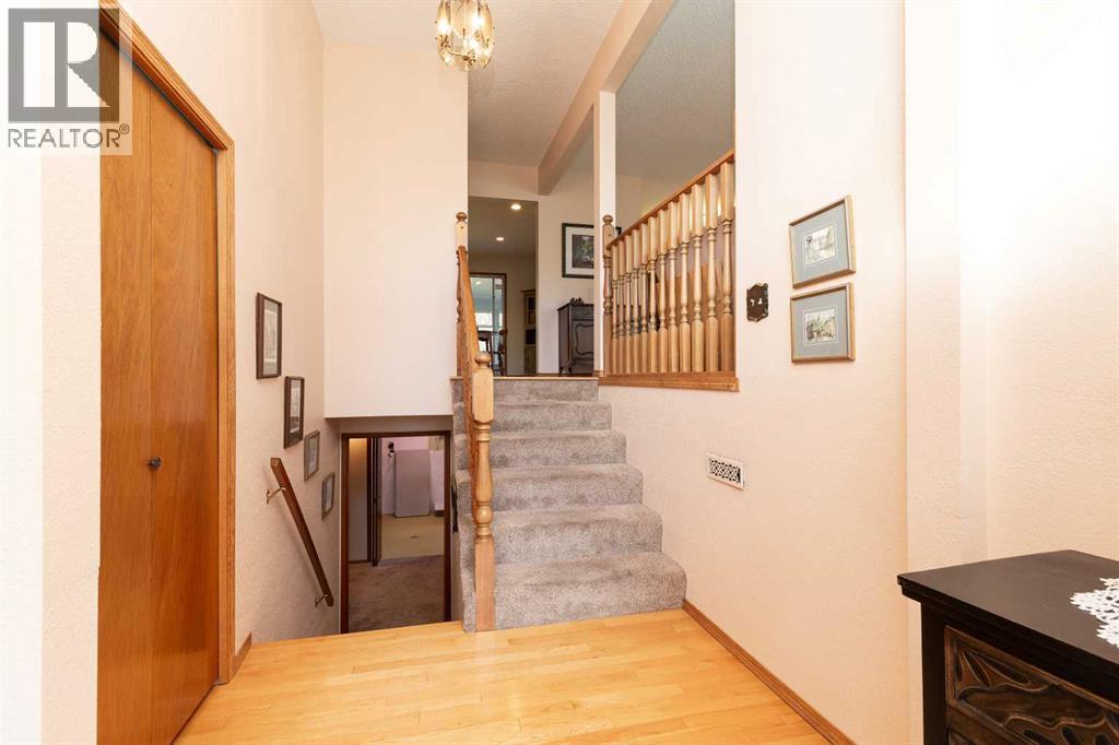 1514 Cedar Place S Property Photo 4