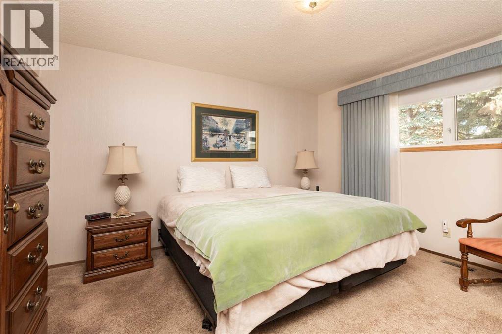 1514 Cedar Place S Property Photo 15