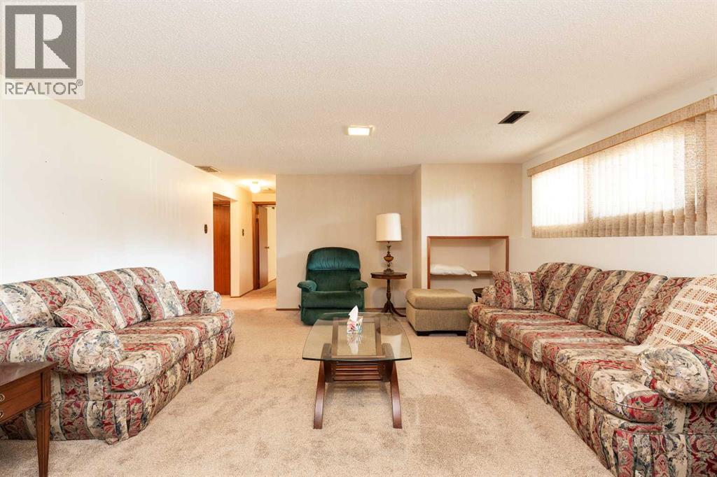 1514 Cedar Place S Property Photo 22