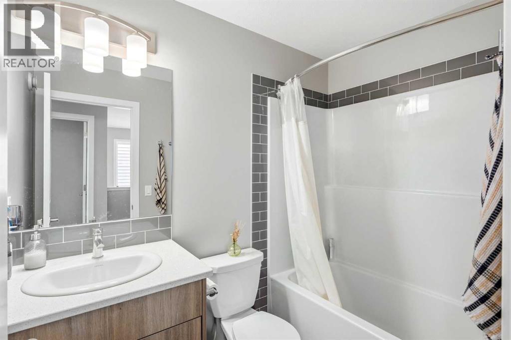 132 Highview Gate Se Property Photo 23