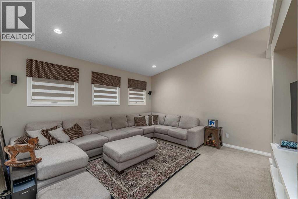 66 Nolancliff Crescent Nw Property Photo 25